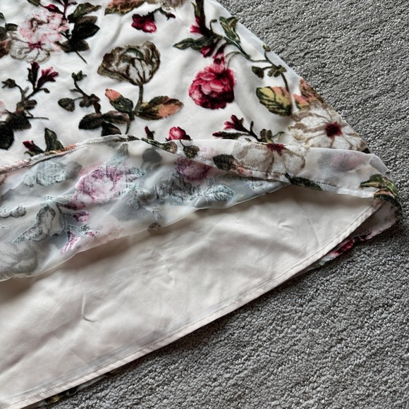 Rare London Floral Mini Dress – L (US8) – Romantic Lace Trim & Velvet Details - Picture 12 of 14
